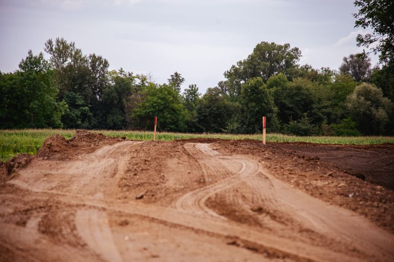 simbolična, nasip-ob-muri, gradišče, vodovarstveno-območje, dron, reka, gradnja