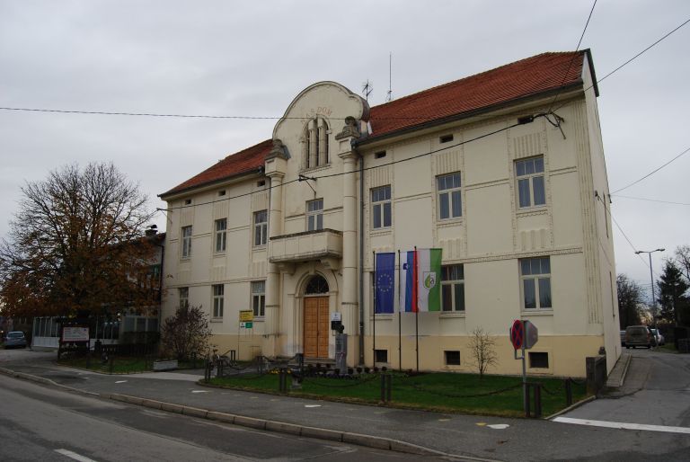 črensovci, kip-jože-klekl