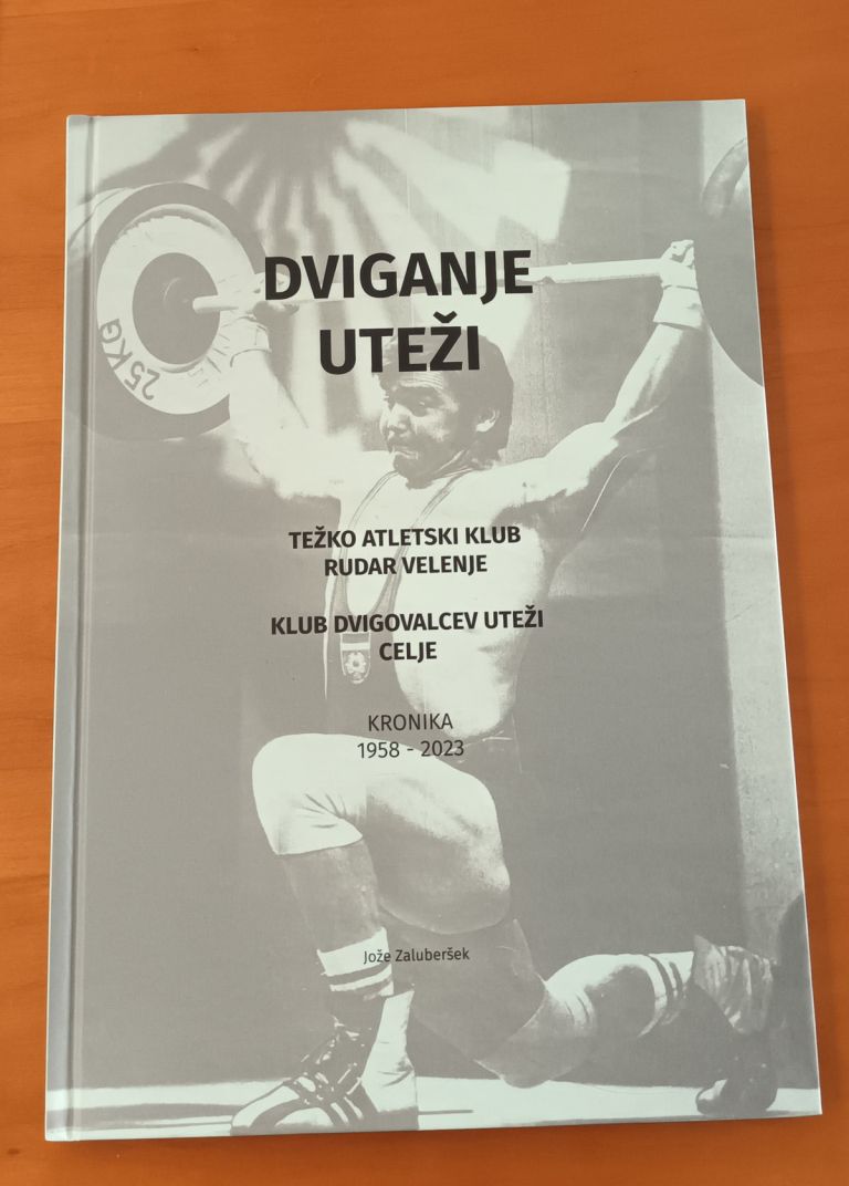 knjiga-dviganje-uteži.jpg