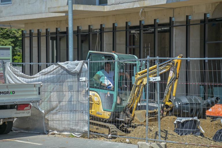 simbolična, delavec, delavec-gradbisce, gradbišče