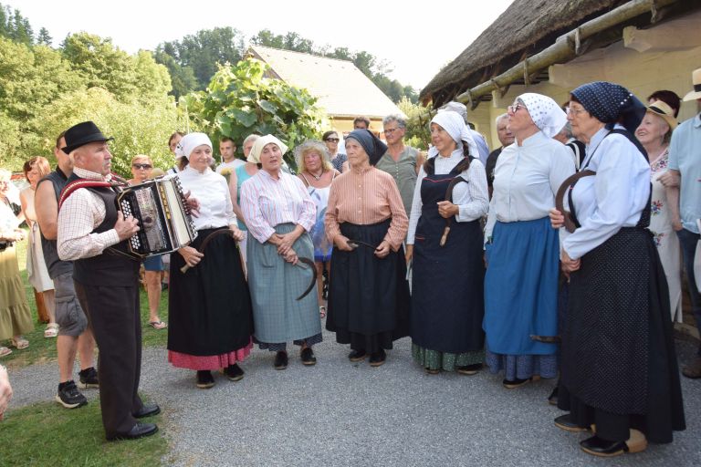 likof Žanjice se zbirajo_Likof2025.jpg