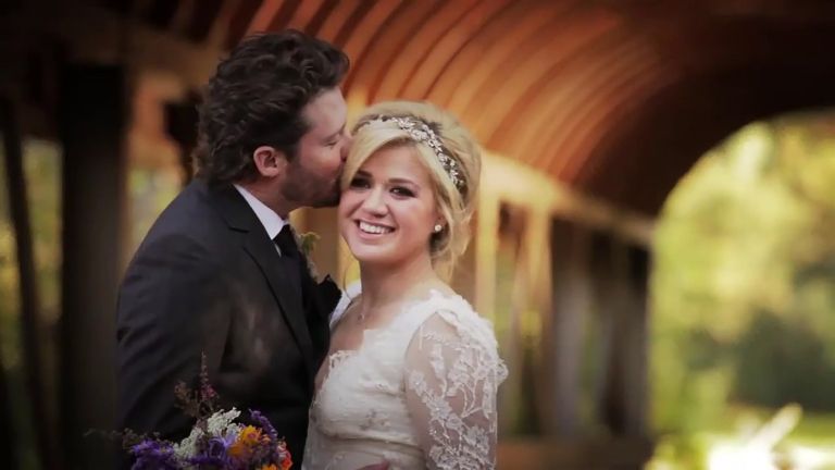 kelly-clarkson