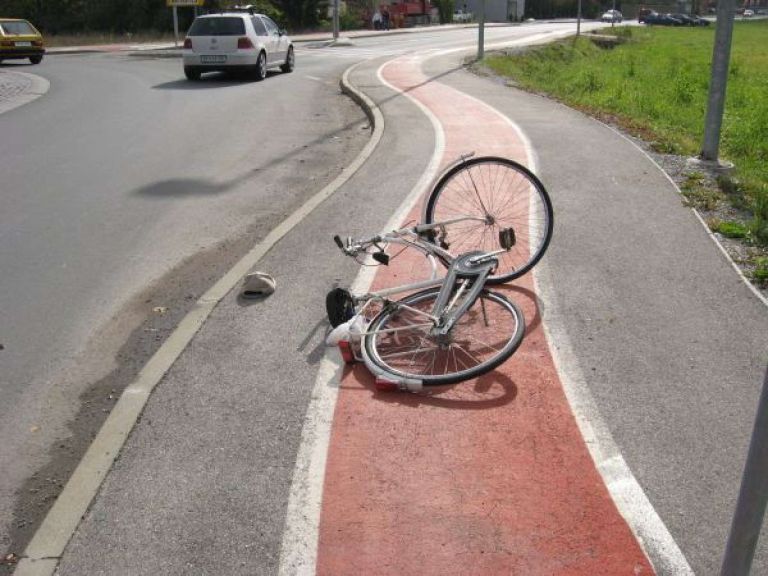 kolesarska nesreča.jpeg