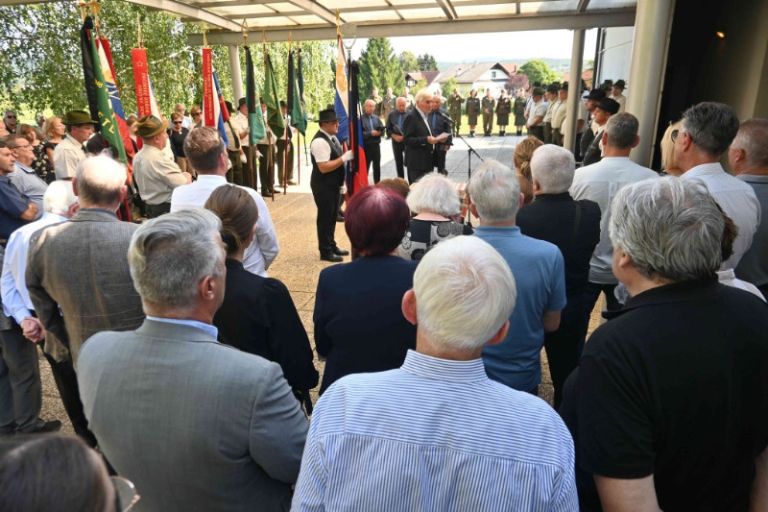 zdenko-roter, rosalnice-pri-treh-farah, slovo