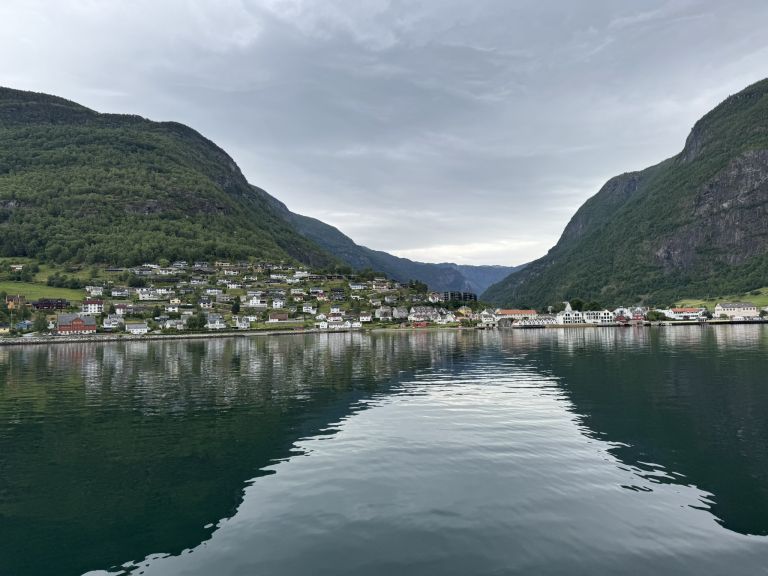 09 sognfjord3 SS.JPEG