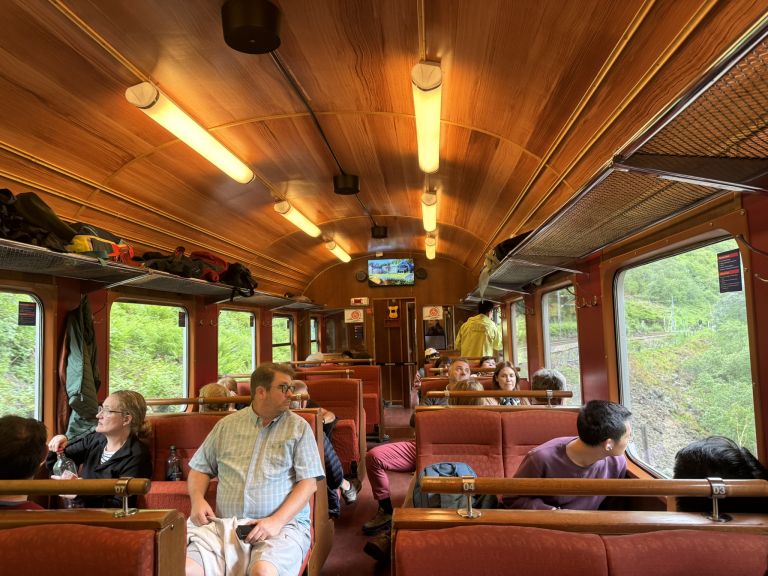 12 flamsbana notranjost SS.JPEG