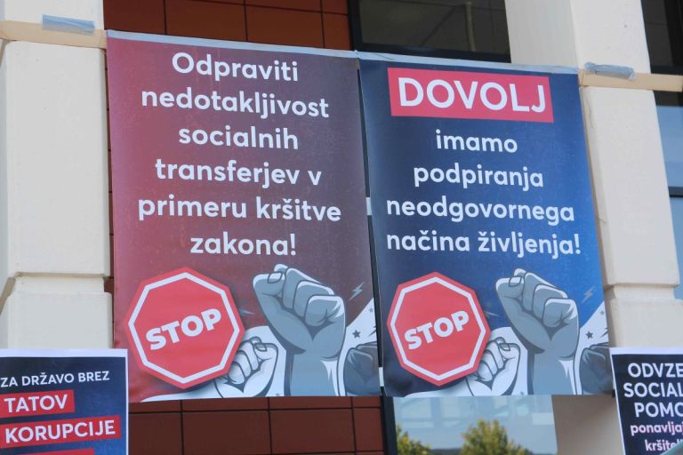 protest, romska-problematika