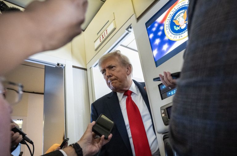 trump letalo.jpg