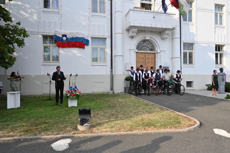 črenšovci, proslava