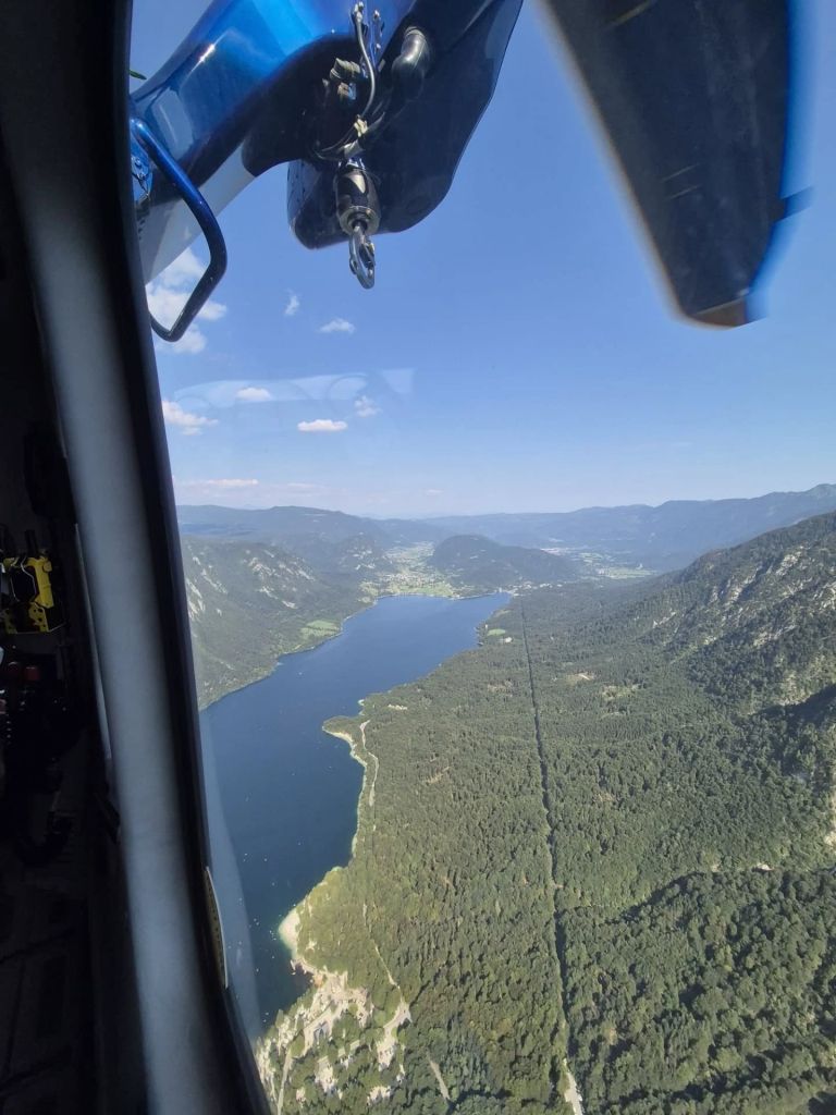 helikopter, resevanje, bohinjsko jezero