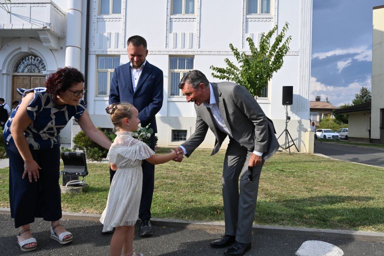 črenšovci, proslava