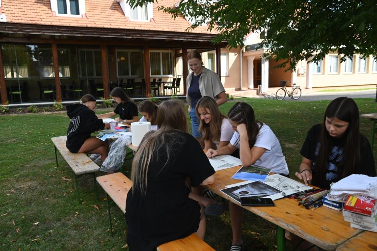 monošter, likovna-kolonija-mladih