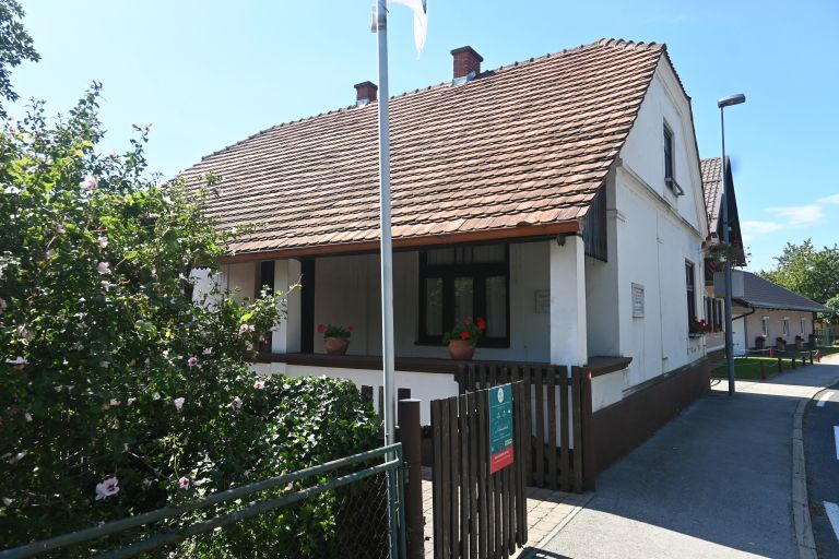 domacija-miska-kranjca, asta-vrecko, damijan-jaklin