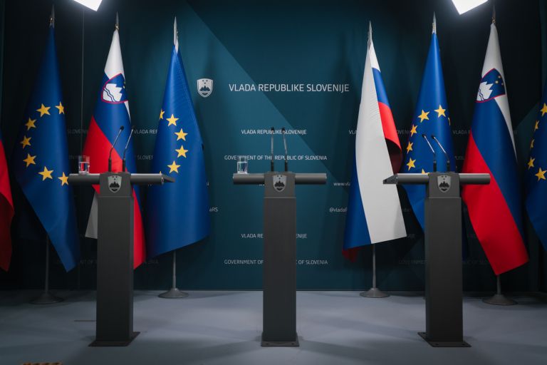 politika.jpg
