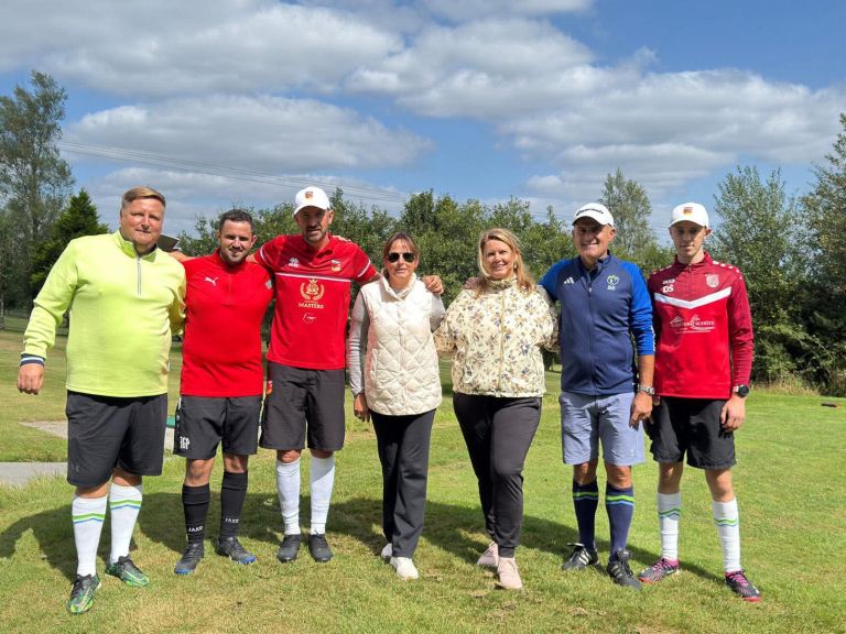 footgolf_Uros_Krajnc_Anglija_slovenska_ekipa.jpg