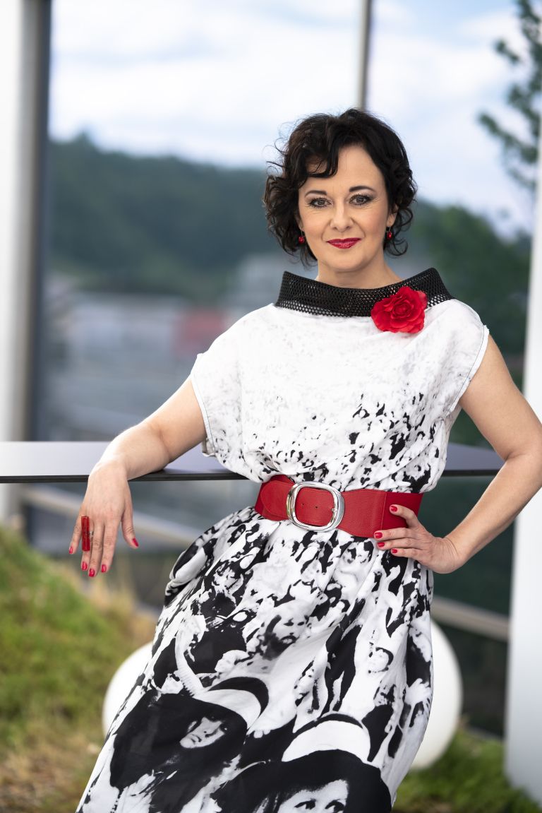 lara jankovic - mj.jpeg