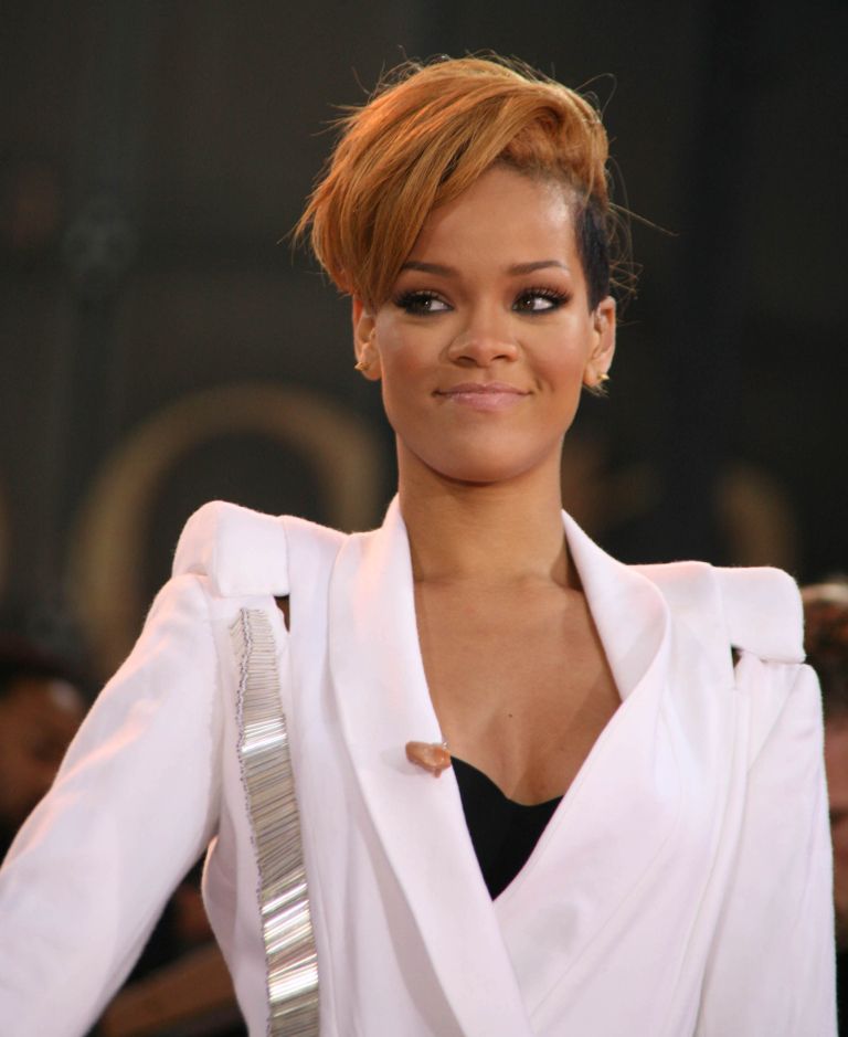 rihanna 2.jpg