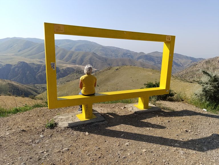 skoraj kot v Bdih.jpg