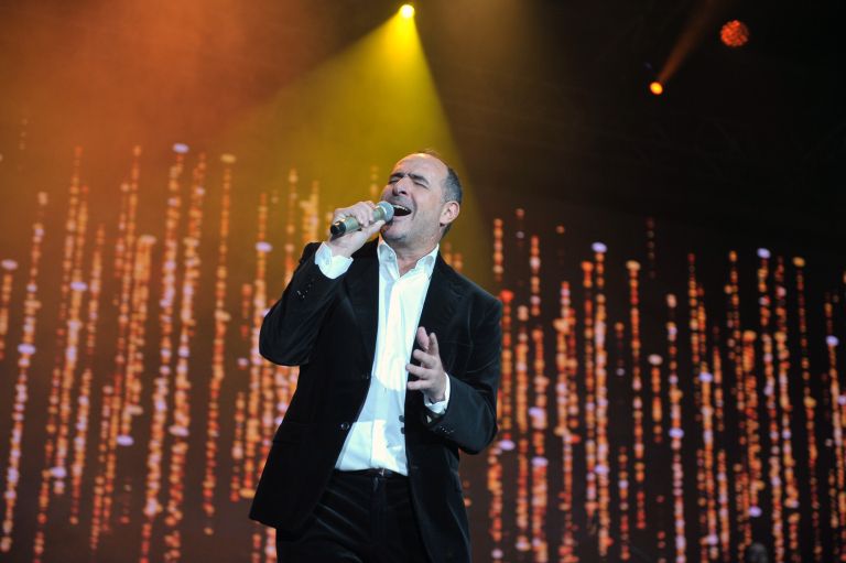 Dražen Zečić, ujet v čustvenem utrinku na Aktualovem 10. rojstnem dnevu.