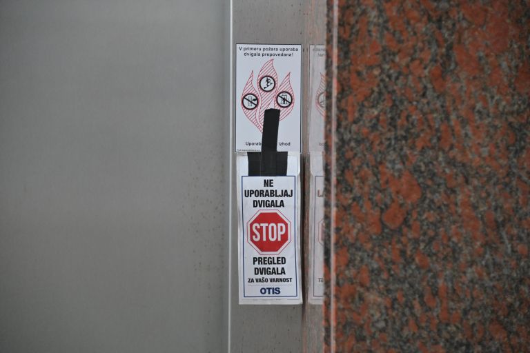 šavel-center, dvigalo, upravljalec-stavbe, komunala