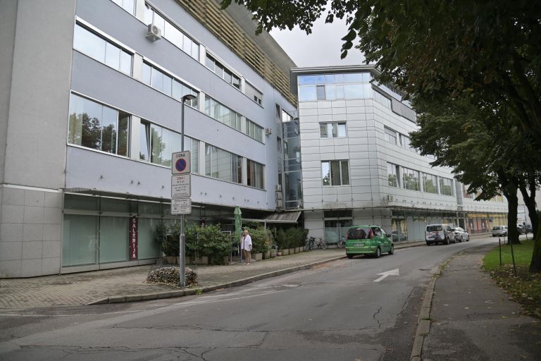šavel-center, dvigalo, upravljalec-stavbe, komunala