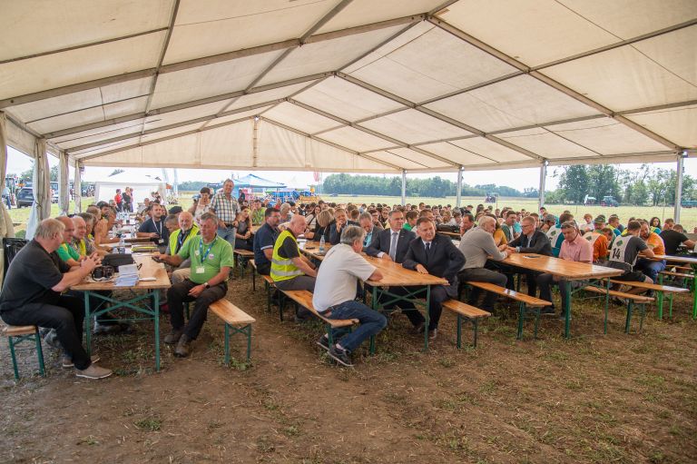 državno-tekmovanje-oračev-slovenije, rakičan, oranje, traktor