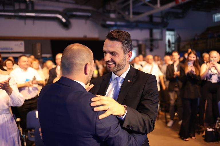 Jernej Vrtovec, Matej Tonin