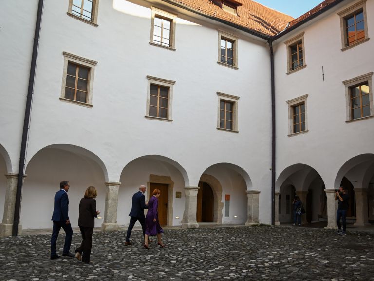 asta-vrecko, mo-krsko
