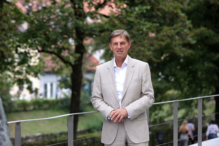 miro cerar rb.JPG