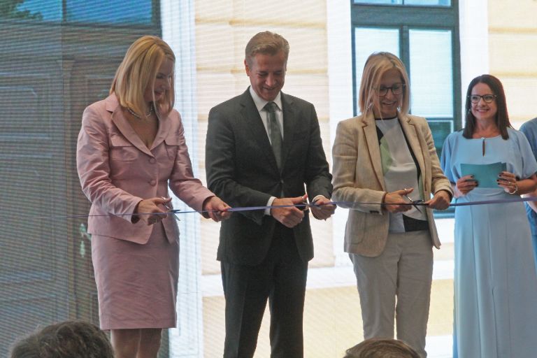 negovalna-bolnisnica-julija, prenova-nekdanje-moske-bolnice