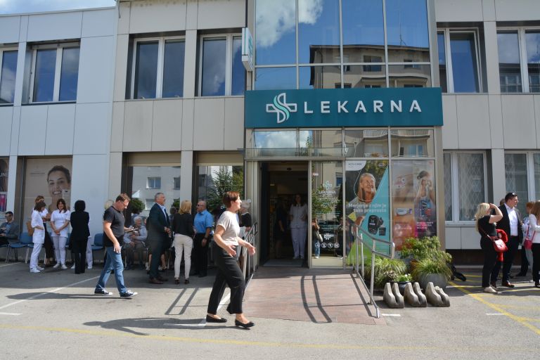 lekarna-sevnica, novi-prostori, 100-let