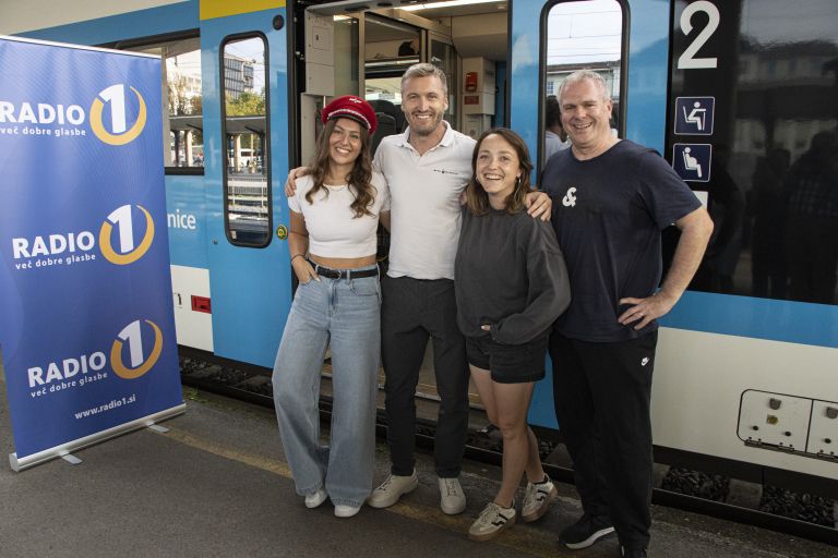 slovenske železnice, radio 1