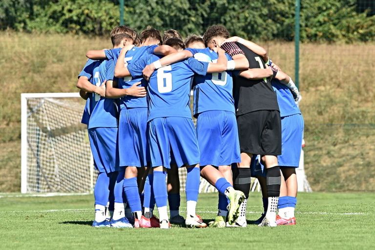 pripravljalna-tekma, u16, slovenija-madzarska, otvoritev-igrisca