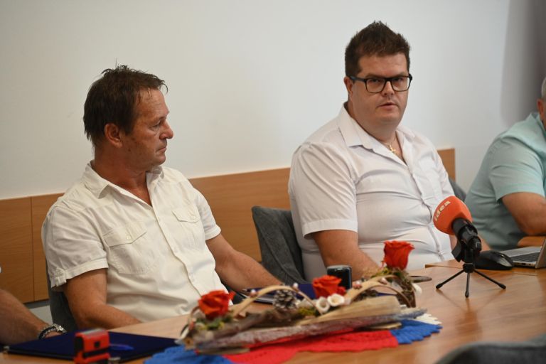 občina-kuzma, podpis-pogodb, vrtec-kuzma, gdo-gornja-radgona