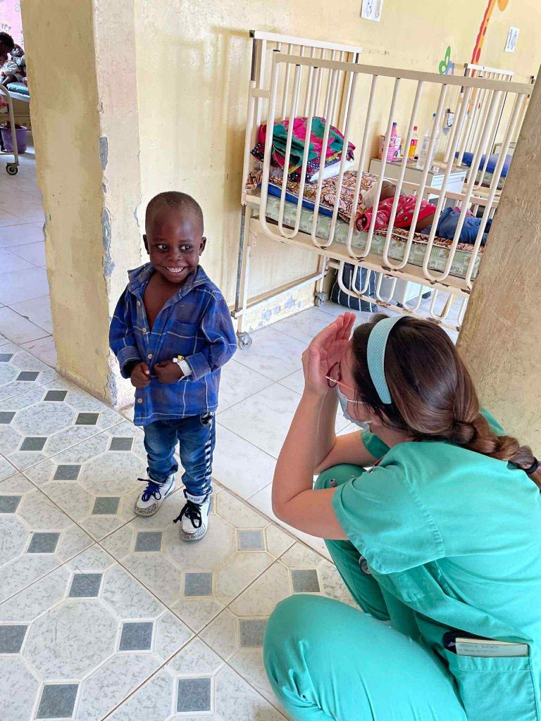 mladi-zdravniki, zambija, afrika