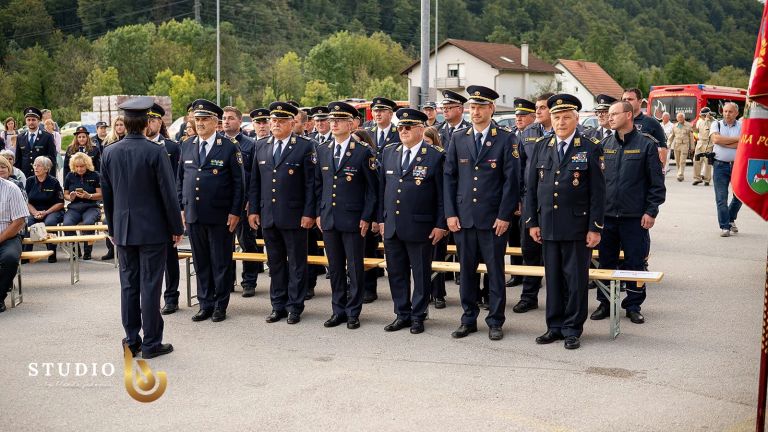200-let-pozarnikov-v-mozirju-20250913-foto-blanka_jakopin-104.jpg