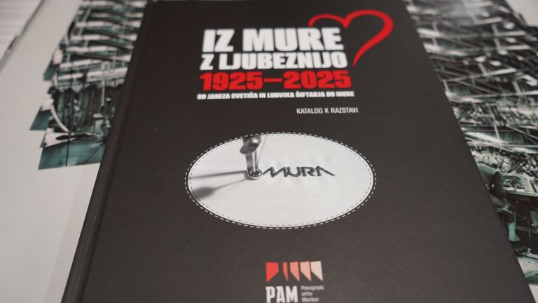 tovarna-mura, razstava, pam, iz-mure-z-ljubeznijo