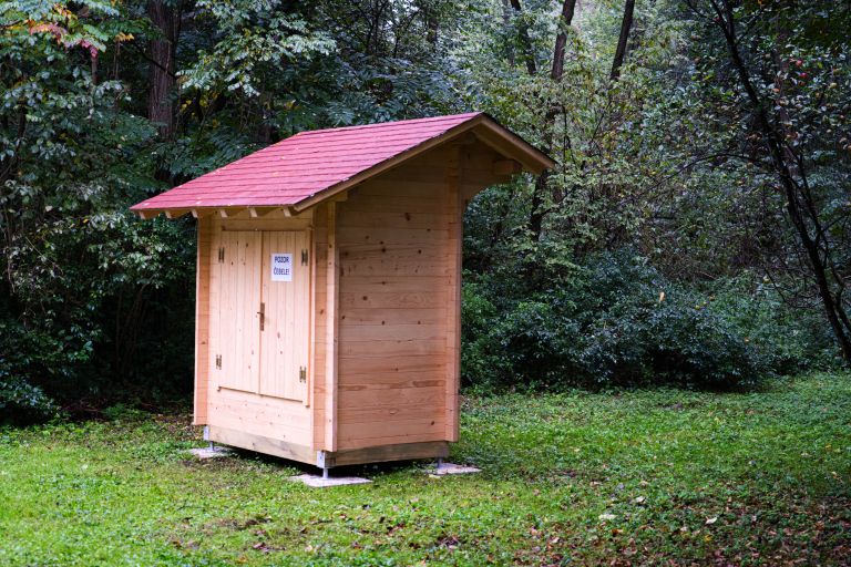 učni-čebelnjak, bakovci
