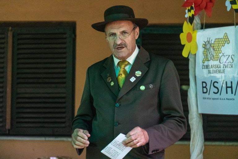 učni-čebelnjak, bakovci
