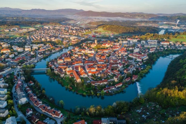 Novo-mesto-Jost-Gantar__FitMaxWzIwMDAsMjAwMF0.jpg