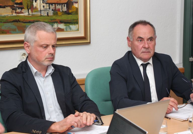 seja-obcinskega-sveta-zuzemberk-september-2025