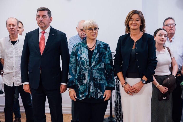 musar fajon x-fajon.jpg