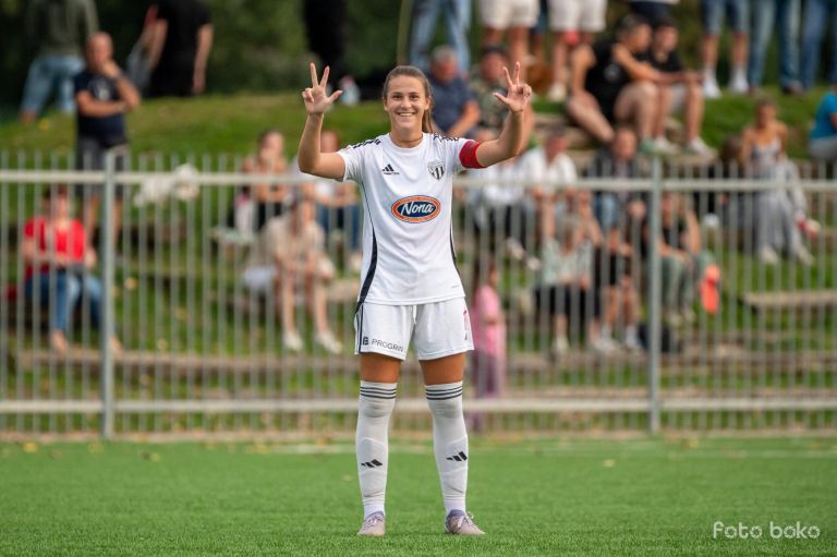 ana milović, klub 300