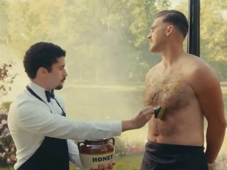Bad Bunny, Travis Kelce
