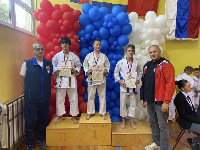 shotokan-karate-do-klub-tromejnik-kuzma, mednarodni-turnir, srbija