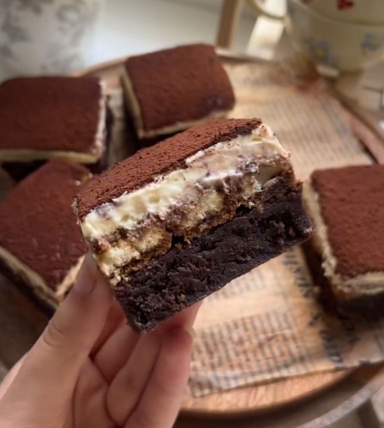 Tiramisu brownies - naslovna