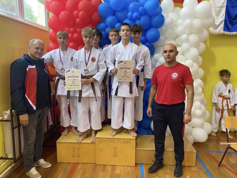 shotokan-karate-do-klub-tromejnik-kuzma, mednarodni-turnir, srbija