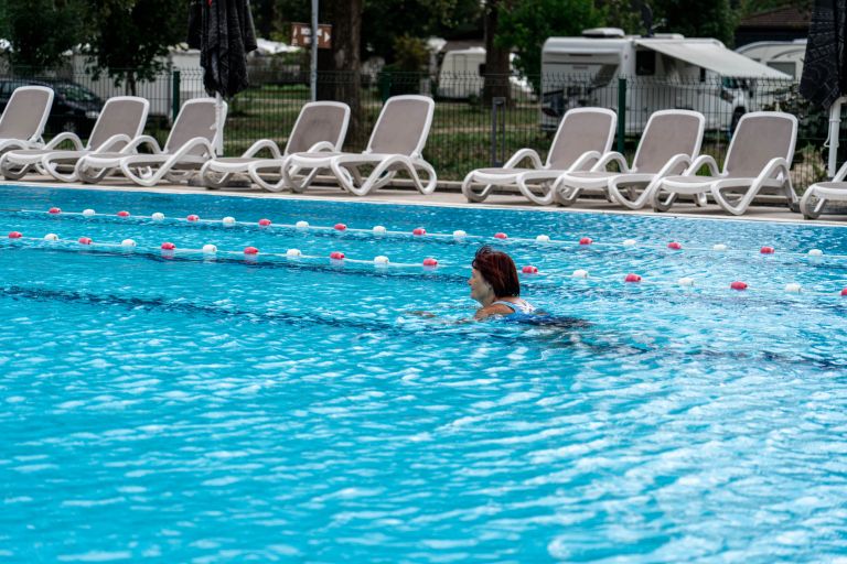 terme-banovci, kopališče, kopalci, bazeni