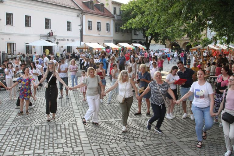 glavni-trg-novo-mesto