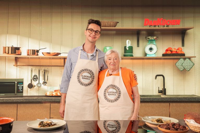 Slovenske kuharice, 1. oddaja.jpg